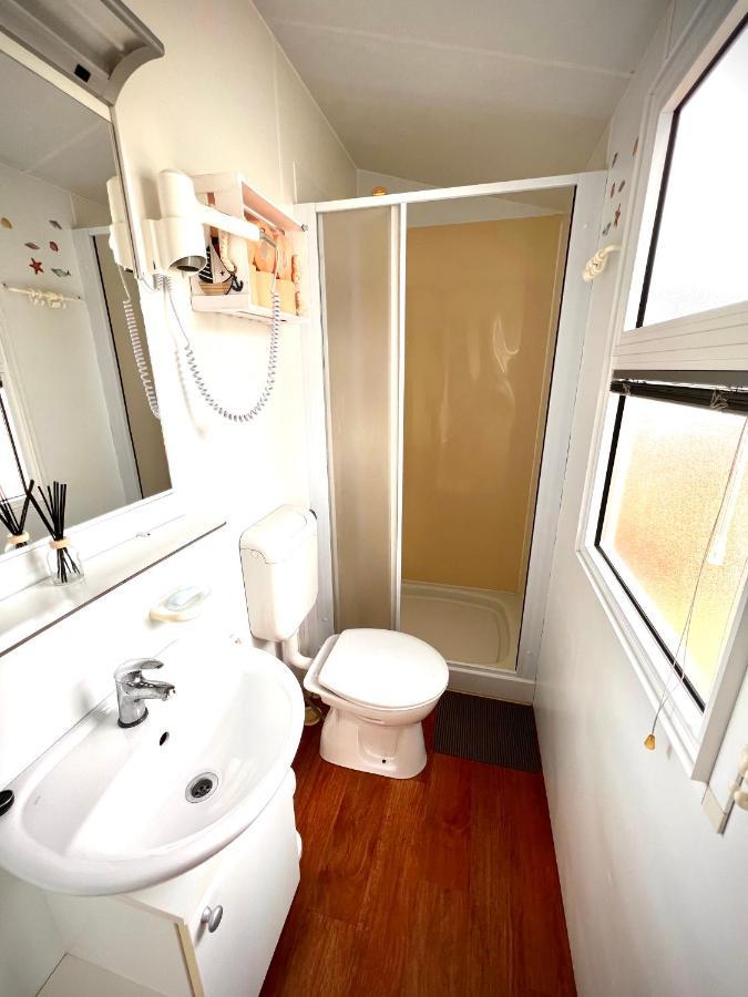 Mobile Home Nebo Luxus 克罗诺维察 外观 照片